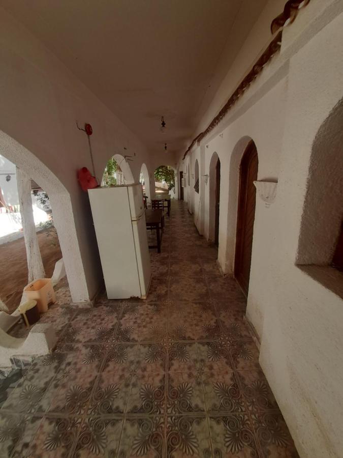 Fighting Kangaroo Camp Hotel Dahab Bagian luar foto