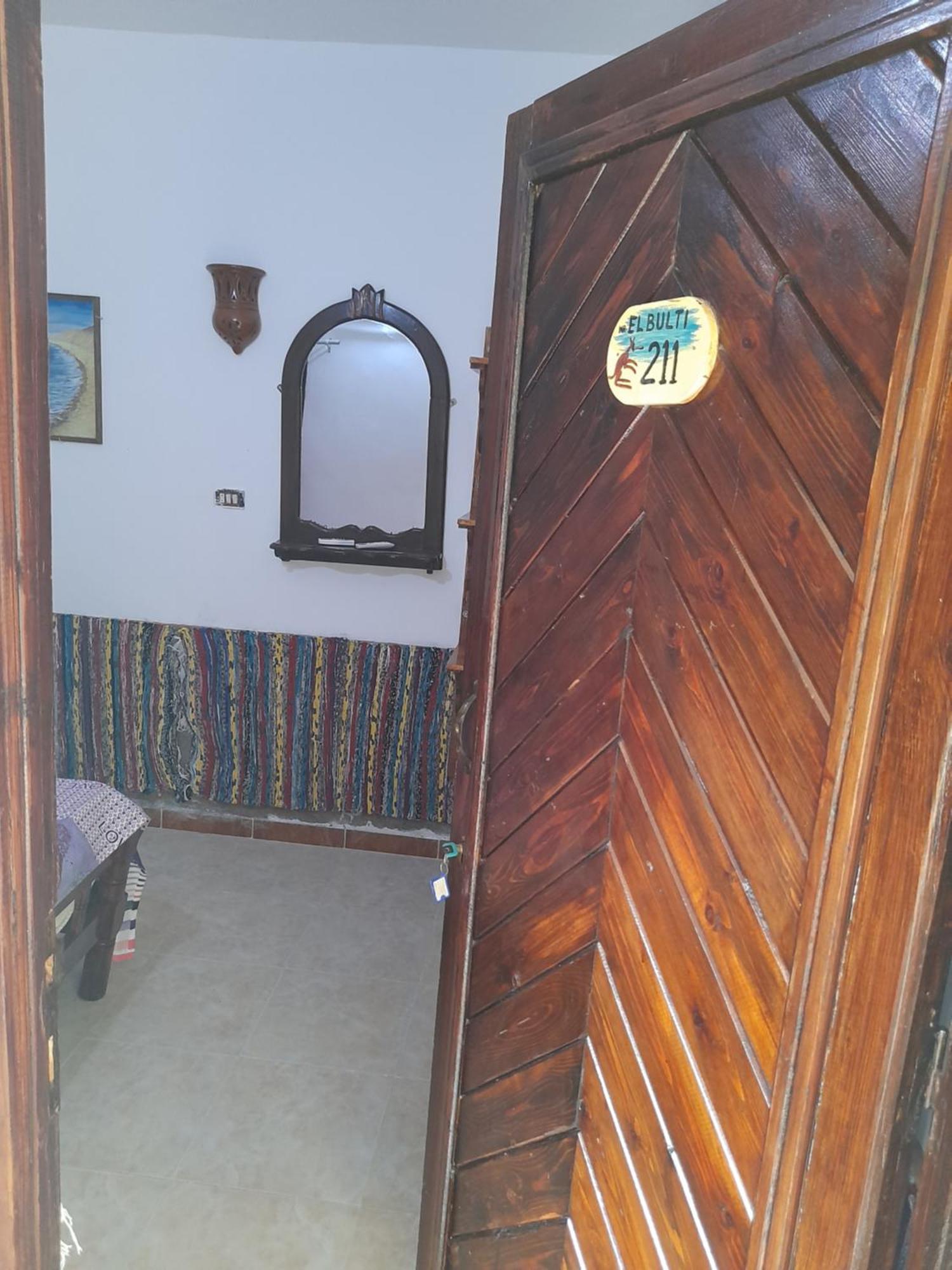 Fighting Kangaroo Camp Hotel Dahab Bagian luar foto